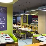 Ibis Hotel