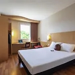Hotel Ibis 3*