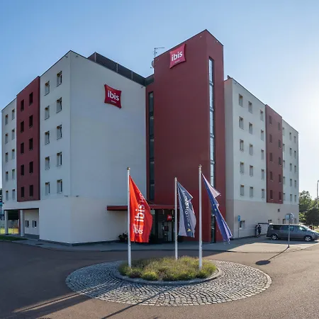Ibis 3*