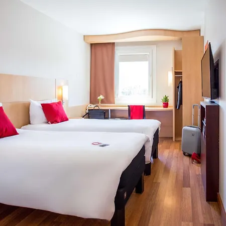Ibis 3* Plzen