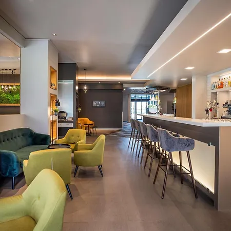 Hotel Ibis 3*